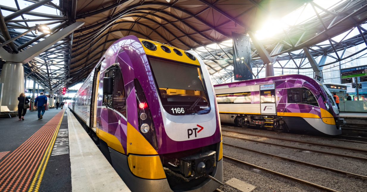 ‘Communications fault’ stops V/Line train operations