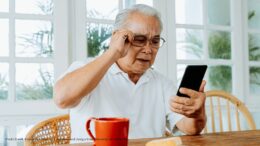 Elderly Australians hit by social media scams